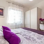 Apartment Pula Relax